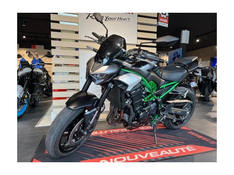 KAWASAKI Z 900 AKRAPOVIC 