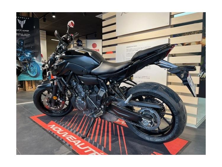YAMAHA MT-07 (47.5CV)
