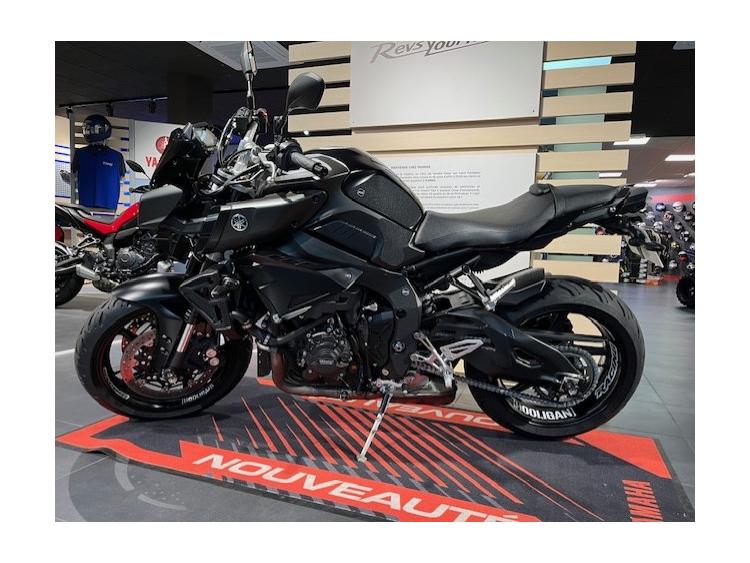 YAMAHA MT-10 Garantie 12 mois