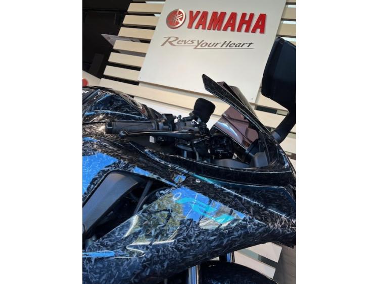 YAMAHA YZF 1000 R1 Garantie 12 mois