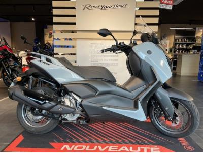 YAMAHA XMAX 300 Tech Max