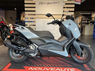 YAMAHA XMAX 300 Tech Max