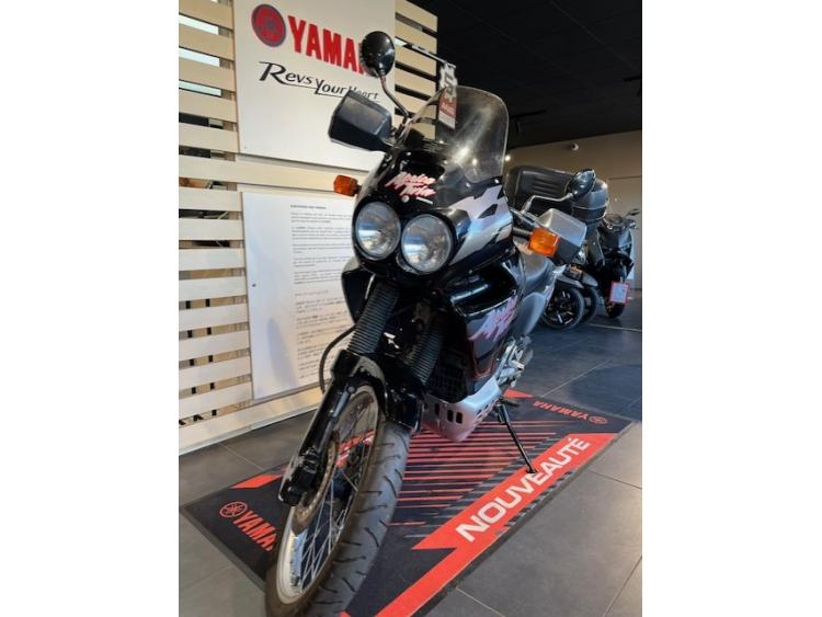 HONDA XRV 750 AFRICA TWIN Très bon état