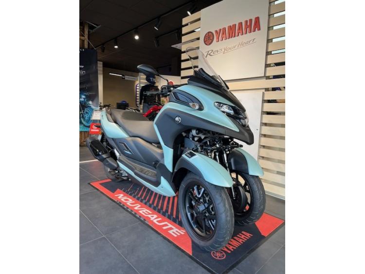 YAMAHA TRICITY 300 NEUF