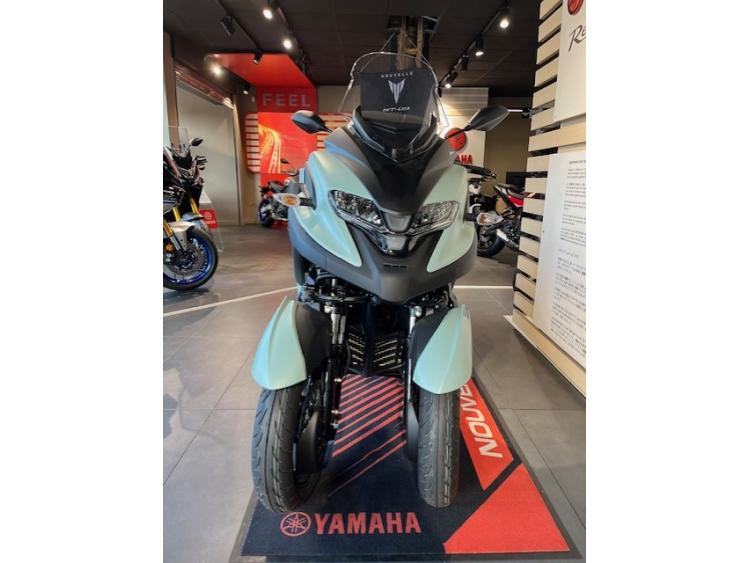 YAMAHA TRICITY 300 NEUF