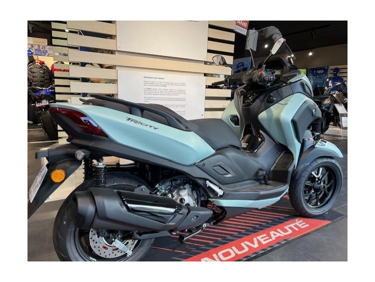 YAMAHA TRICITY 300 NEUF